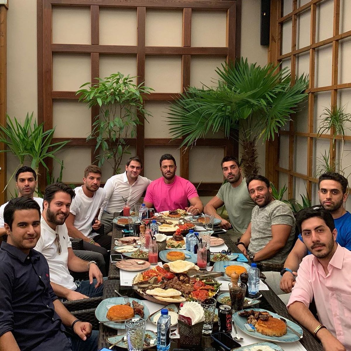 مهمانی مفصل محمدرضا گلزار و دوستان+عکس