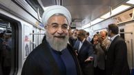 روحانی در مترو! + عکس