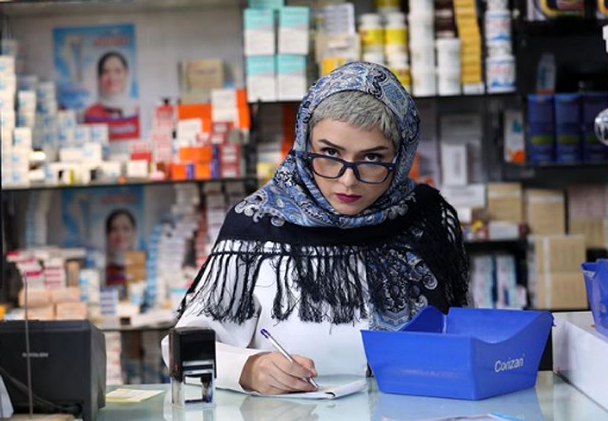 گریم متفاوت و دیدنی ترانه علیدوستی در فیلم جدیدش+عکس