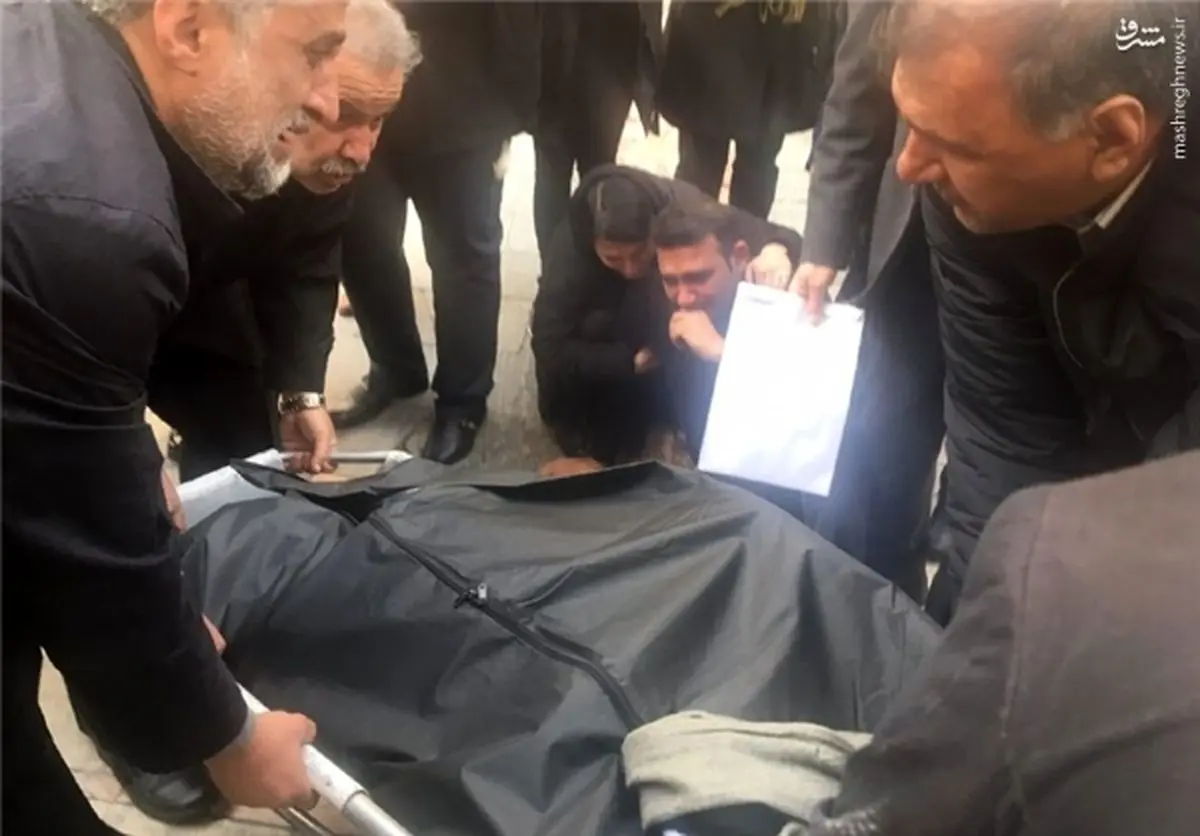 زمان مراسم خاکسپاری مرحوم سیدعلیخانی
