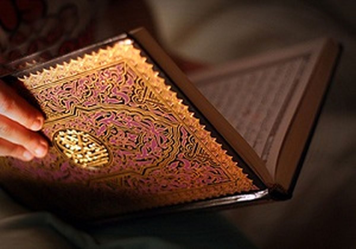 آیا عمل به استخاره واجب است؟