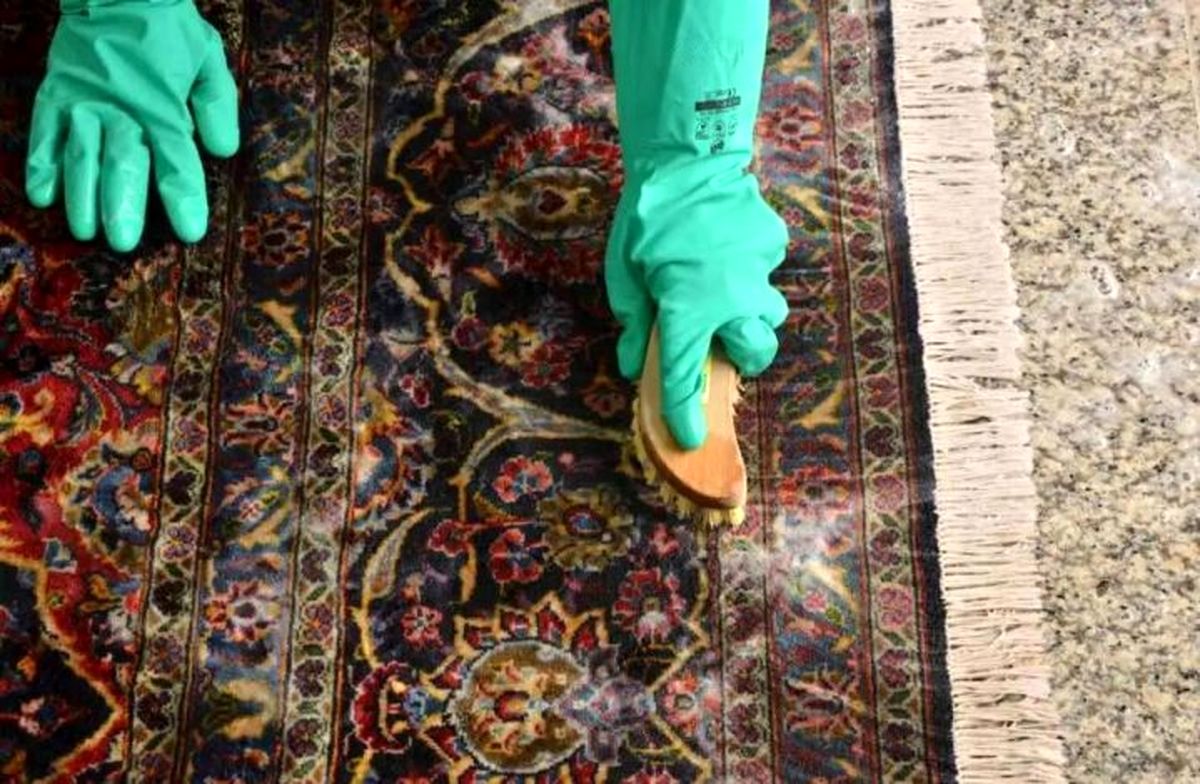 دلایل زردی فرش بعد از شستشو در خانه و روش های از بین بردن زردی فرش