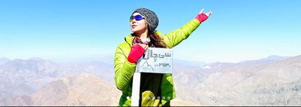 صعود آناهیتا نعمتی به قله سی چال + عکس