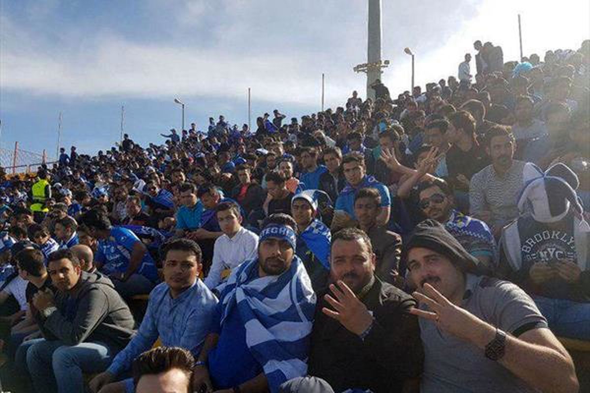 ۱۳۰۰ هوادار در قطر استقلال را تشویق می‌کنند
