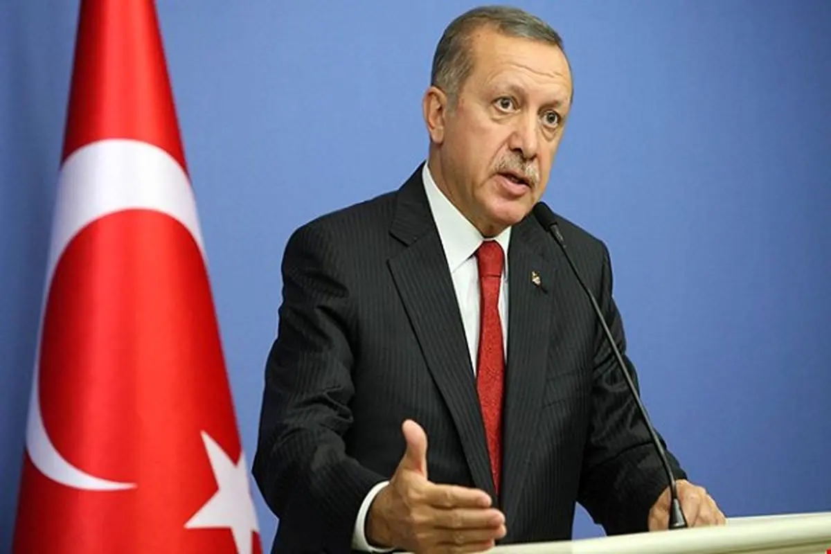 اردوغان: آمریکا تروریستها را تسلیح می‌کند