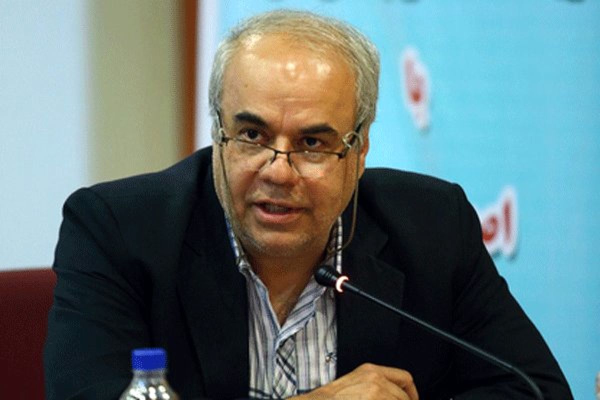 معاون مطبوعاتی از برخورد با مدیرمسوول شرق در زندان انتقاد کرد