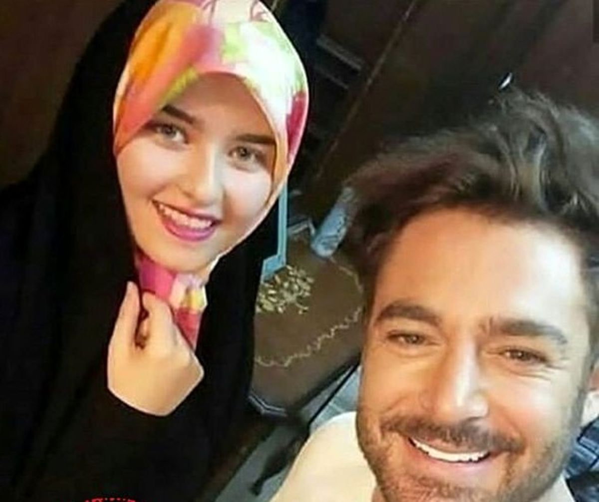 نوه ای امام خمینی در کنار آقای سوپر استار