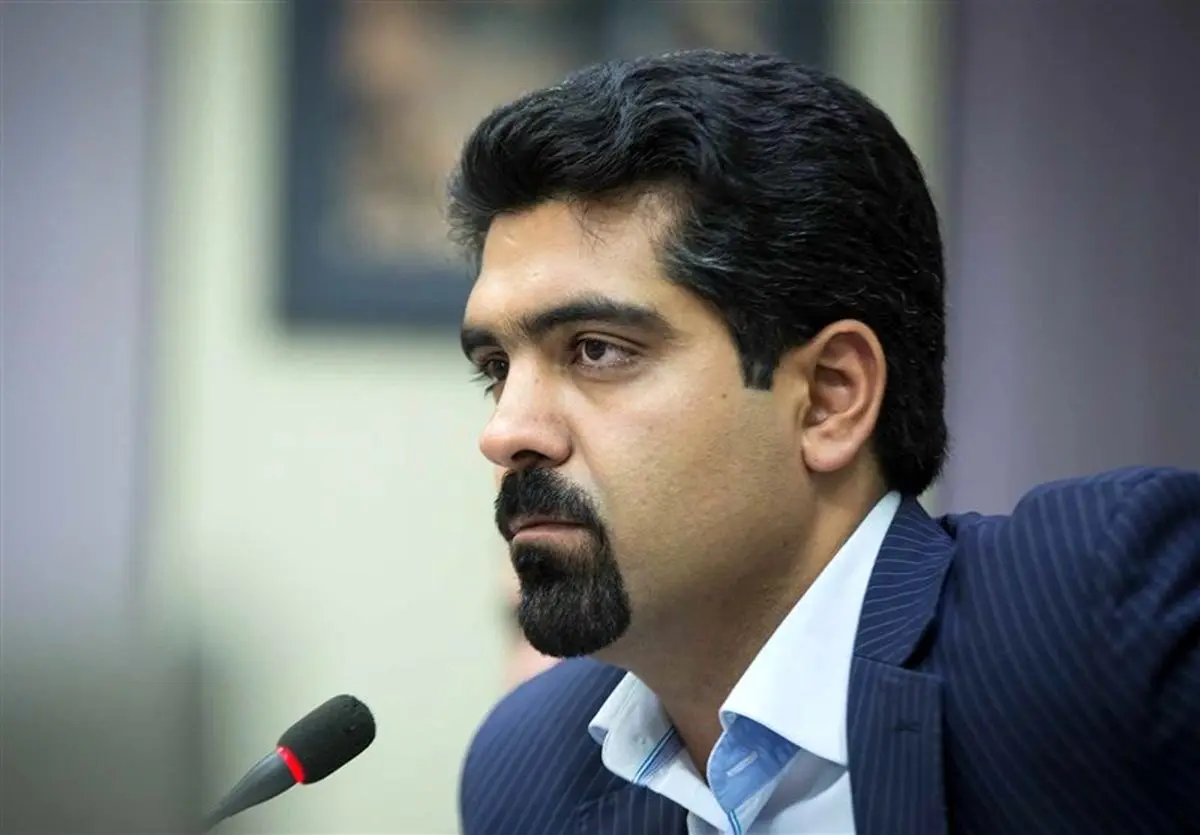 بررسی عملکرد شورای نگهبان و مجمع  تشیخیص مصلحت نظام در "پرونده‌ی سپنتا نیکنام"