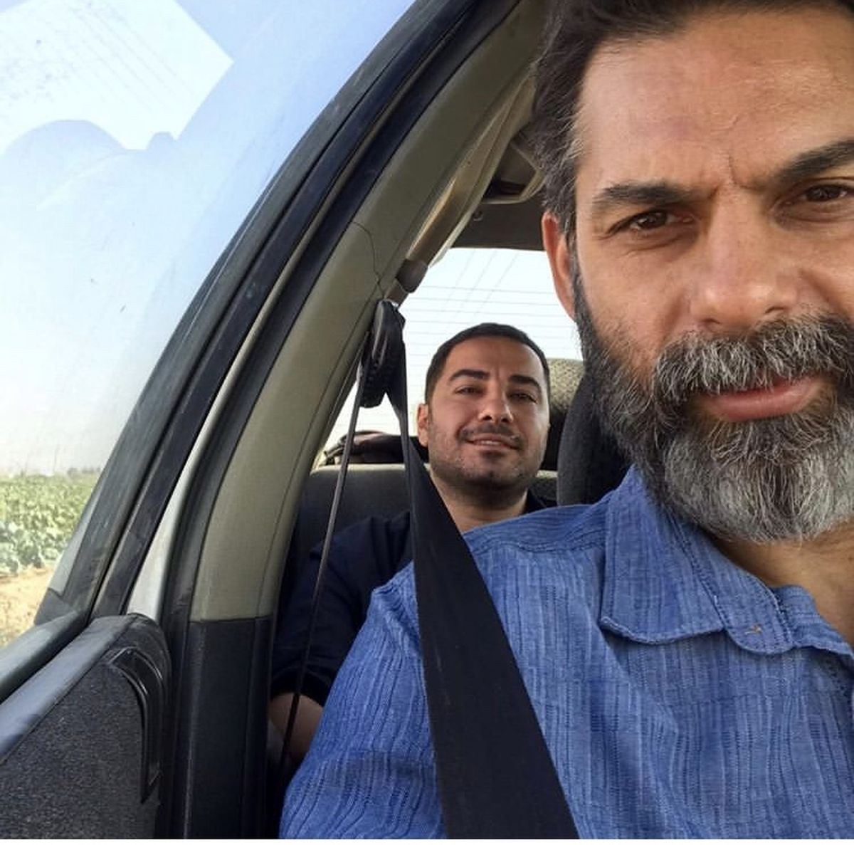 پیمان معادی و‌نوید محمدزاده در ماشینشون + عکس