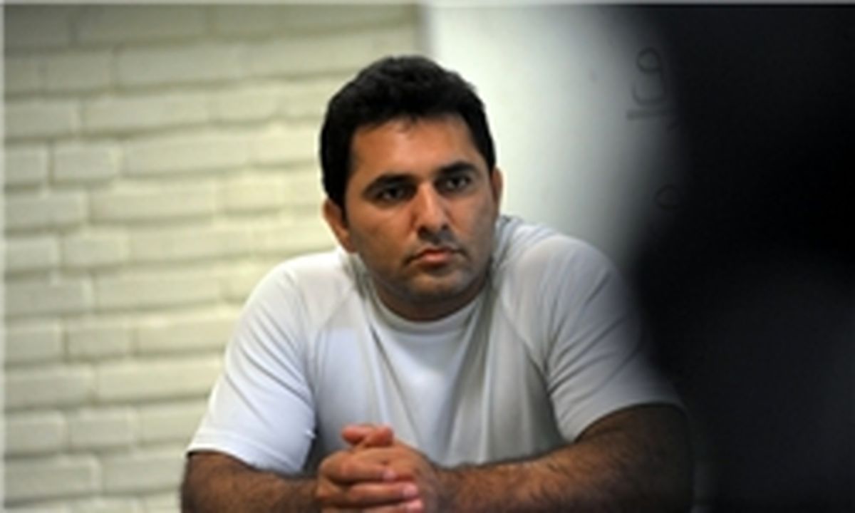 سرمربی تیم ملی وزنه‌برداری بستری شد
