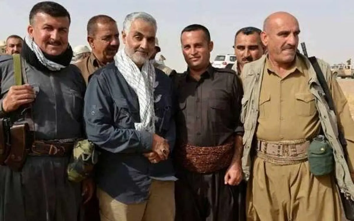 چه اتفاقي افتاده است که حاج قاسم ستاره سهيل، حالا چونان ستاره اي درخشان شکار دوربين ها مي شود؟ 