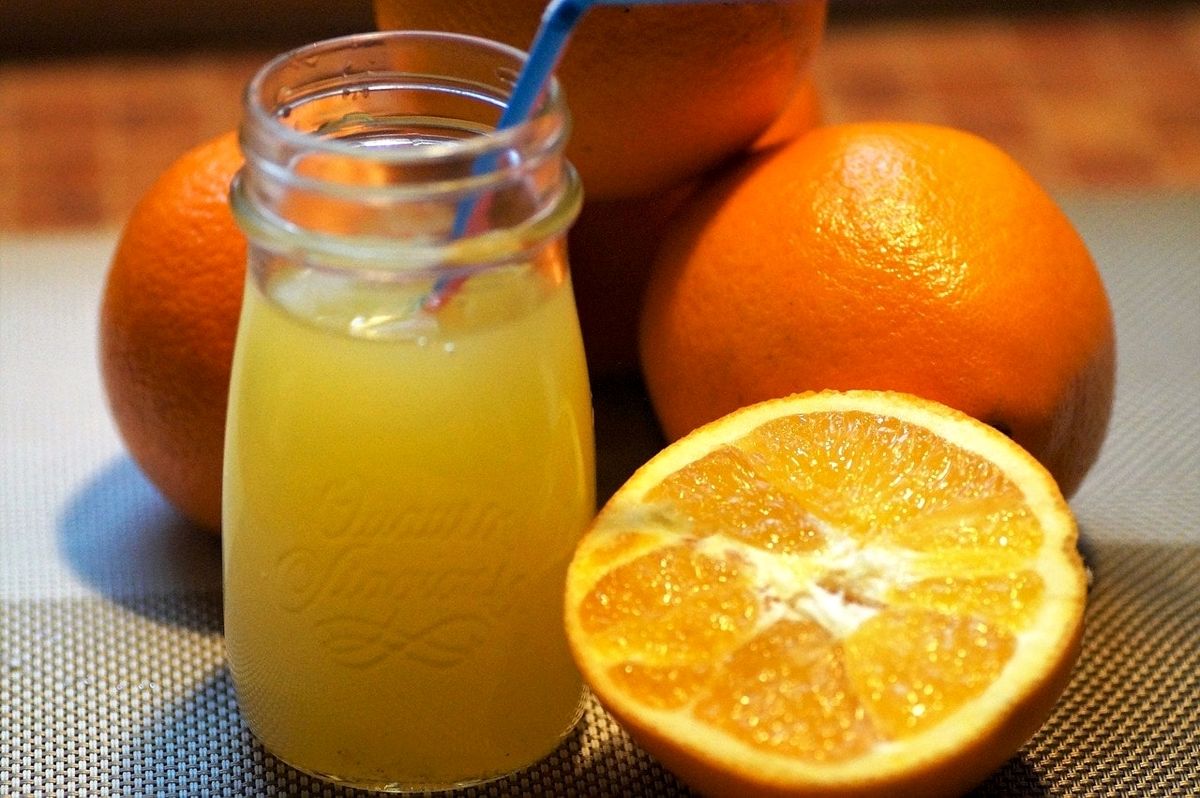 نگهداری اب نارنج بدون جوشاندن به روش حرفه‌ای و بدون تلخی !