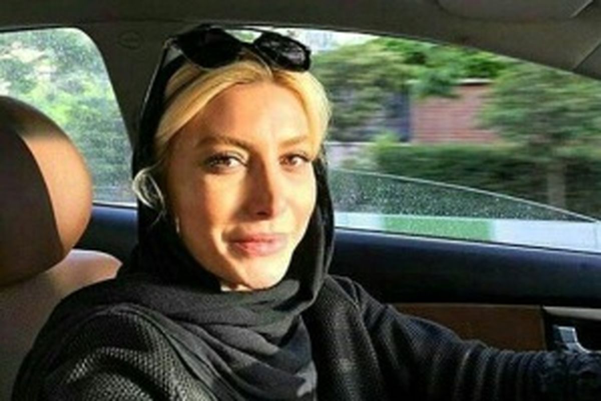 تبلیغ فریبا نادری برای یک گالری لباس! عکس