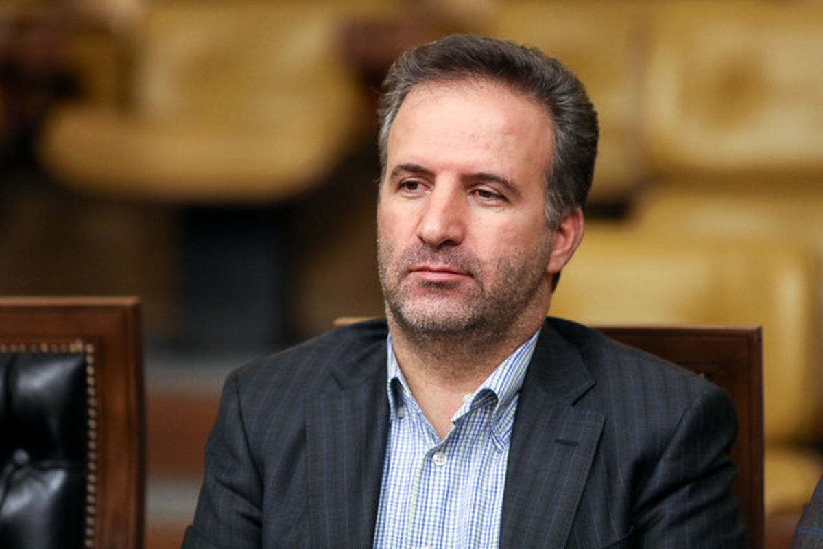 روایتی از نقش خودروسازان در گرانی خودرو 