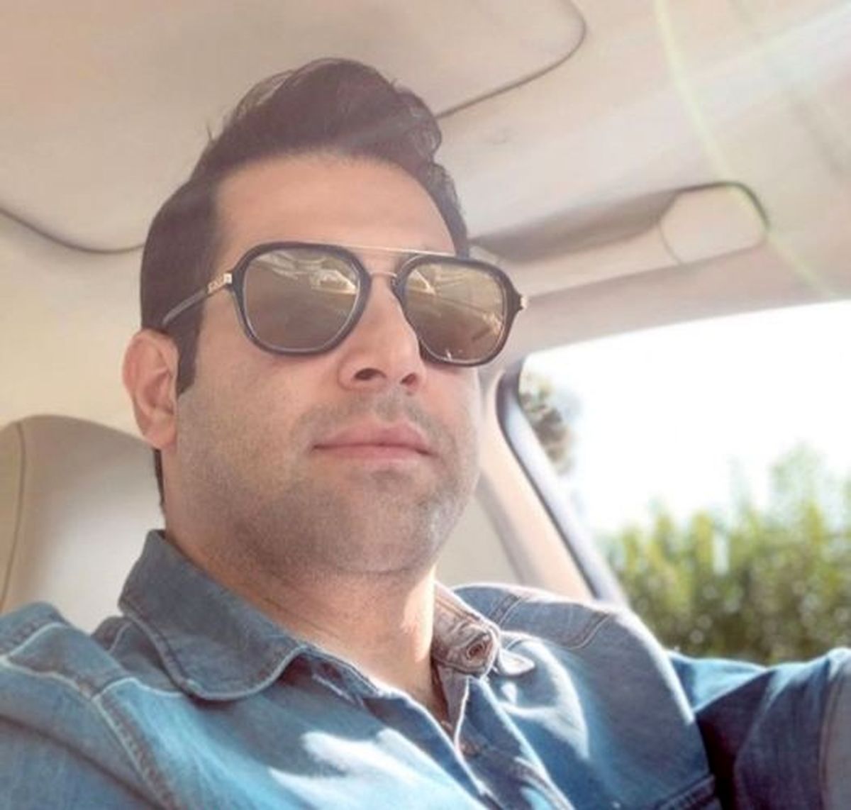 مجری معروف در خودرو شیکش+عکس