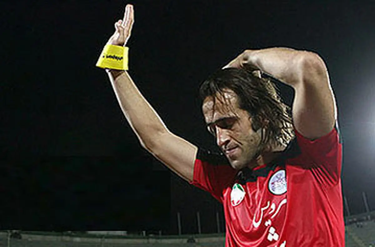 فولادخوزستان به دنبال شماره ۸ پرسپولیس