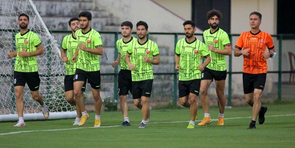 کنایه سنگین پرسپولیسی‌ها به استقلالی‌ها