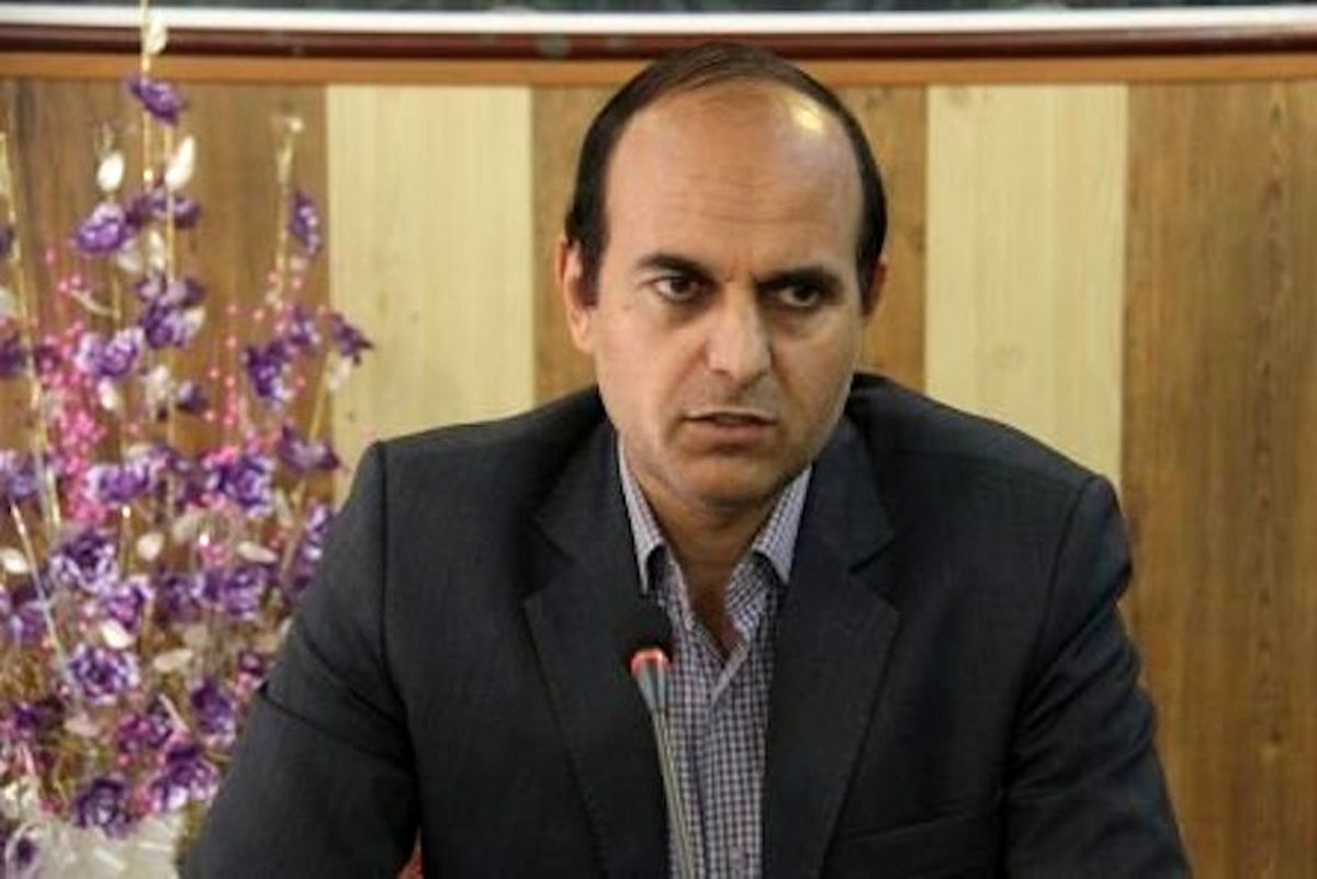 لزوم استفاده از ماسک و دستکش در زمان حضور در مدرسه