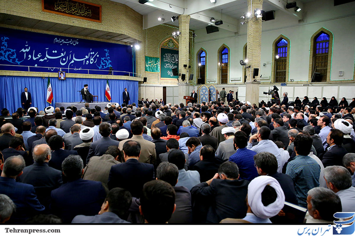 دیدار جمعی از اساتید دانشگاه‌ها با رهبر معظم انقلاب/تصاویر