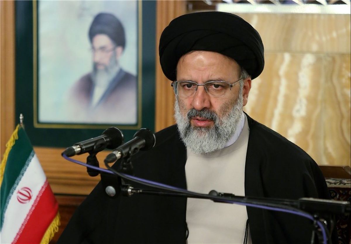 آیت الله رئیسی :مردم در ۲۲ بهمن پاسخ یاوه‎گویی‌های رئیس‌جمهور آمریکا را خواهند داد‌
