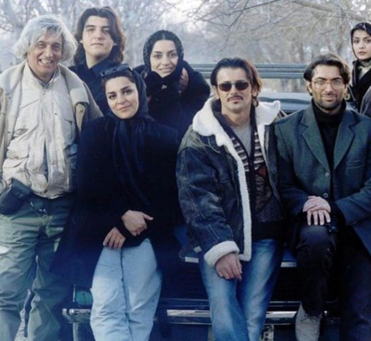 عکس یادگاری از بازیگران «زن زیادی» در سال 1383