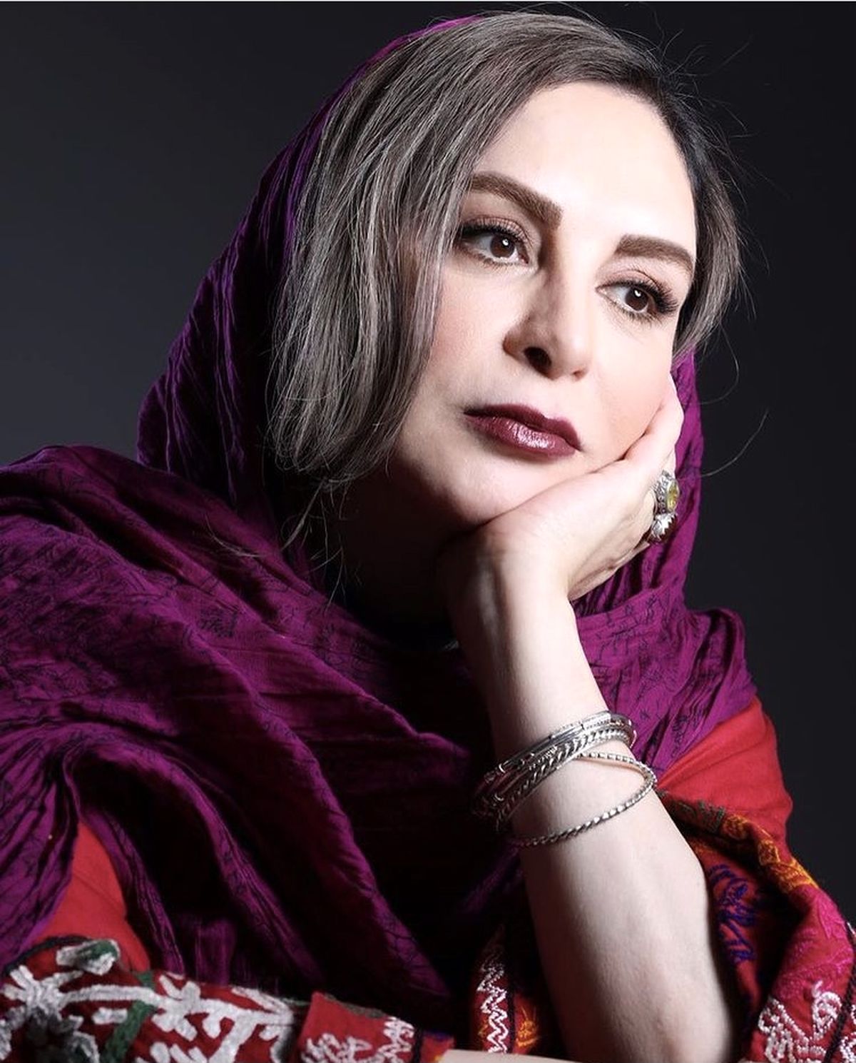 افسانه بایگان پریشان حال شد + عکس