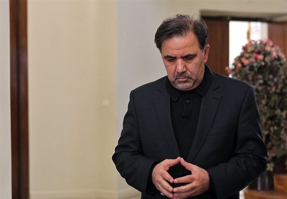 انتقاد بسیج دانشگاه امام صادق از عدم پیگیری استیضاح آخوندی در مجلس
