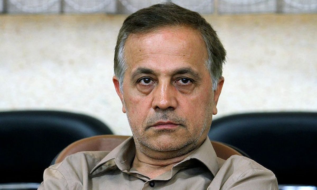 اعتراض آقای کارگردان به استفاده از بازیگران سن بالا در سینما!