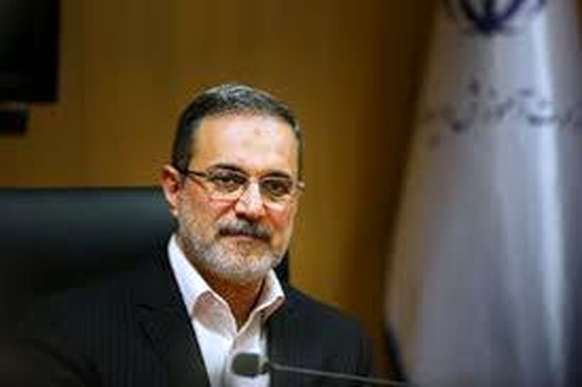 ممنوعیت تدریس معلم مرد در دبیرستان دخترانه