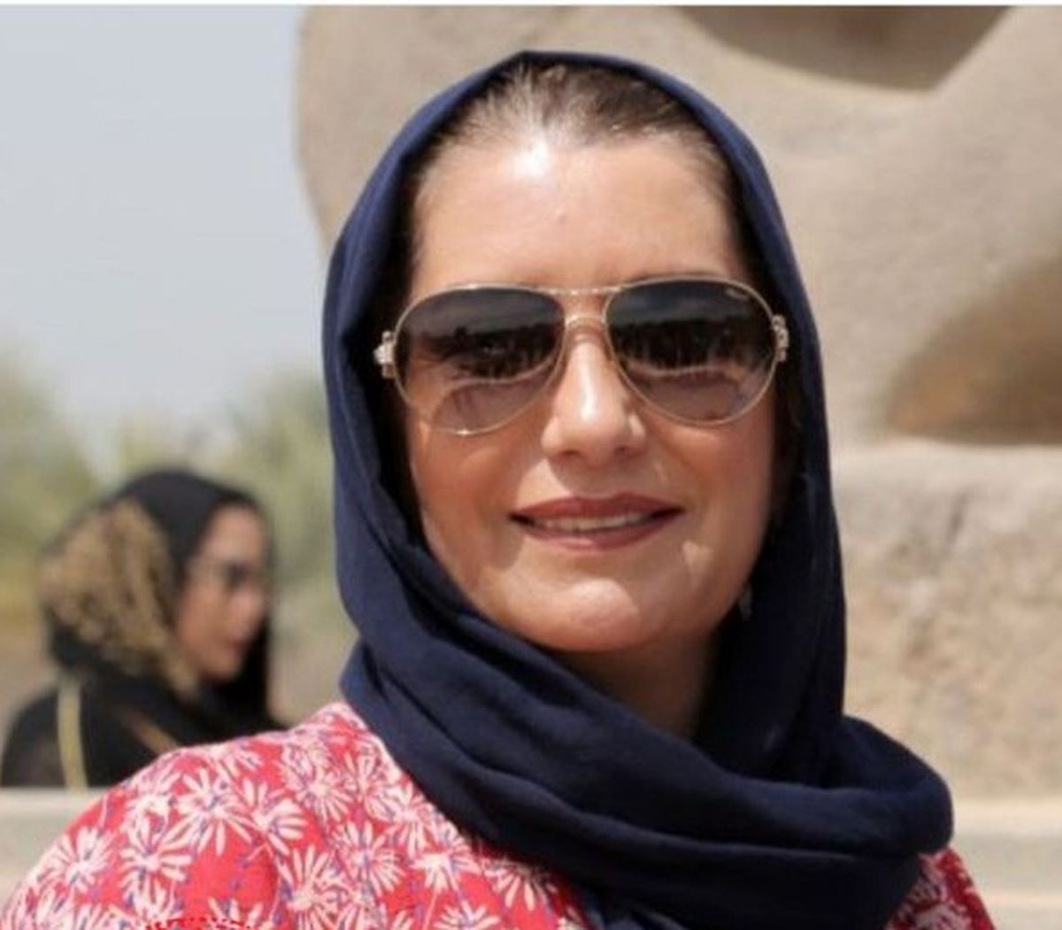 تیپ ساده و سنگین فریبا کوثری+عکس