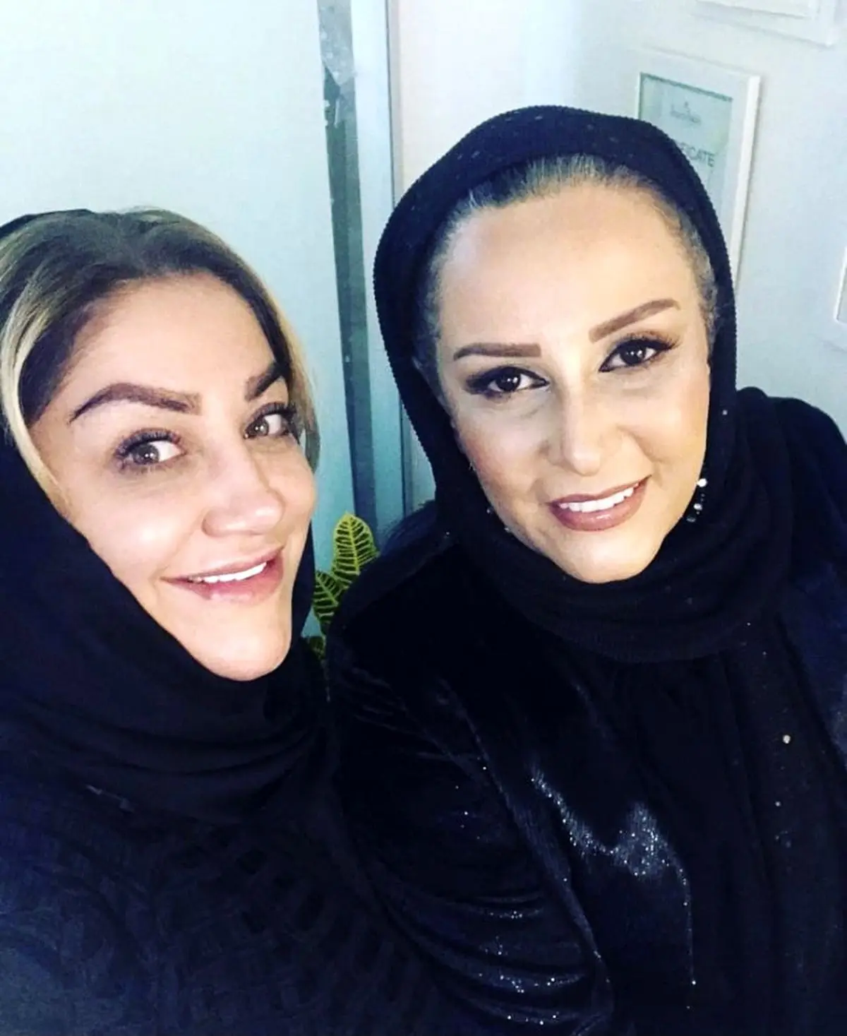 شیوا خسرومهر در کنار دوستش‌ + عکس