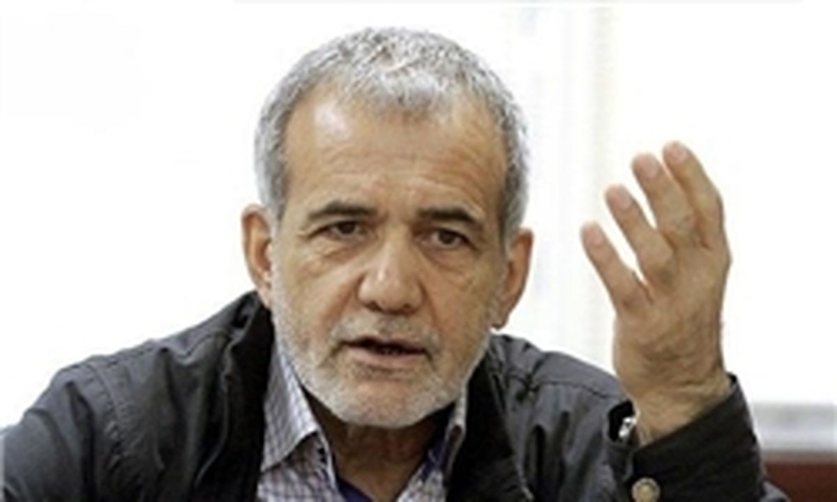 پزشکیان:اگر مدافعان حرم نبودند داعشی‌ها در تمام کشور فاجعه به بار می‌آوردند/ آماده شهادتیم