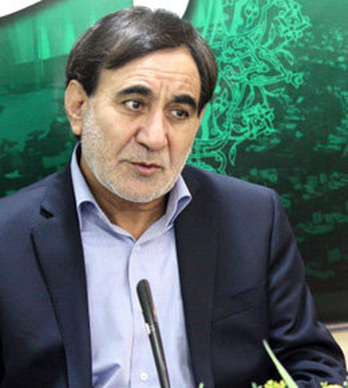 مدافعین برجام در برخی شهر‌ها مجبور شدند برای جلب رای، رخت برجام را از تن برکنند!
