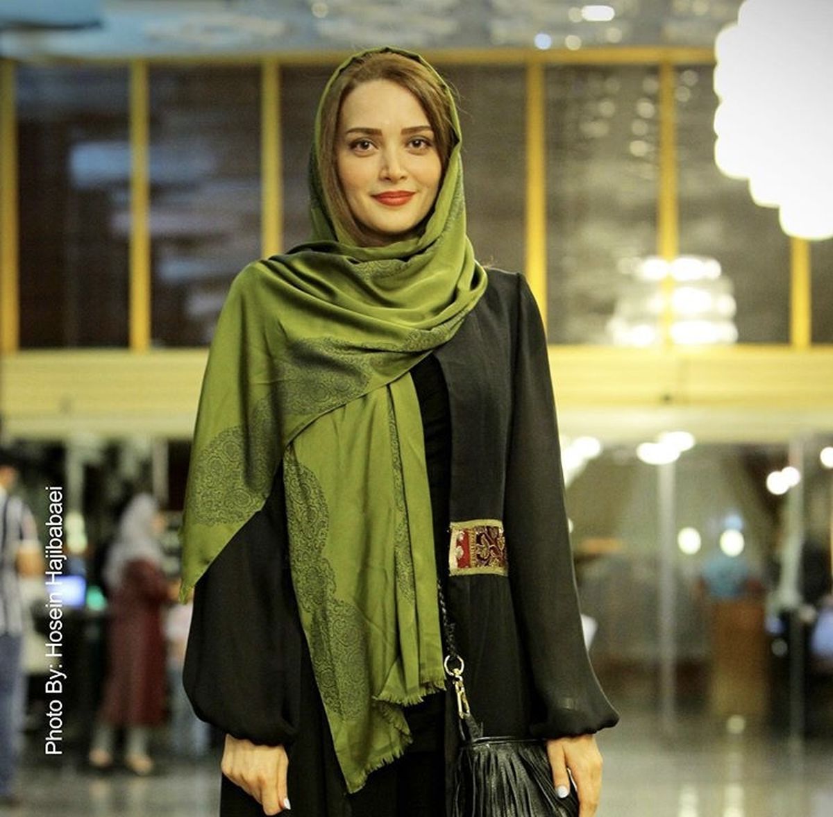 ظاهر ساده بهنوش طباطبایی + عکس