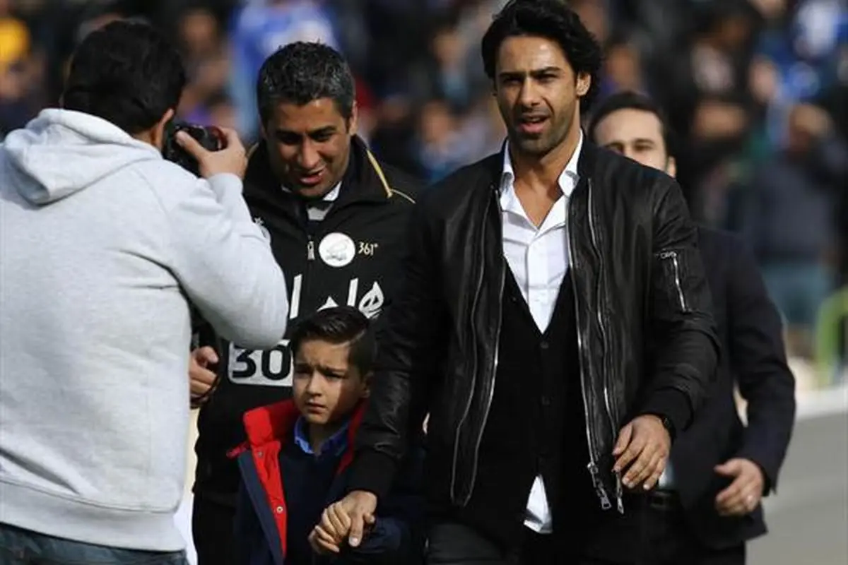 حمایت اسطوره استقلال از تیم لیگ یکی+ عکس