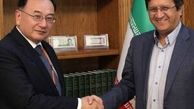 اینستاگرام:خبر همتی از بهبود روابط بانکی ایران و ژاپن +عکس