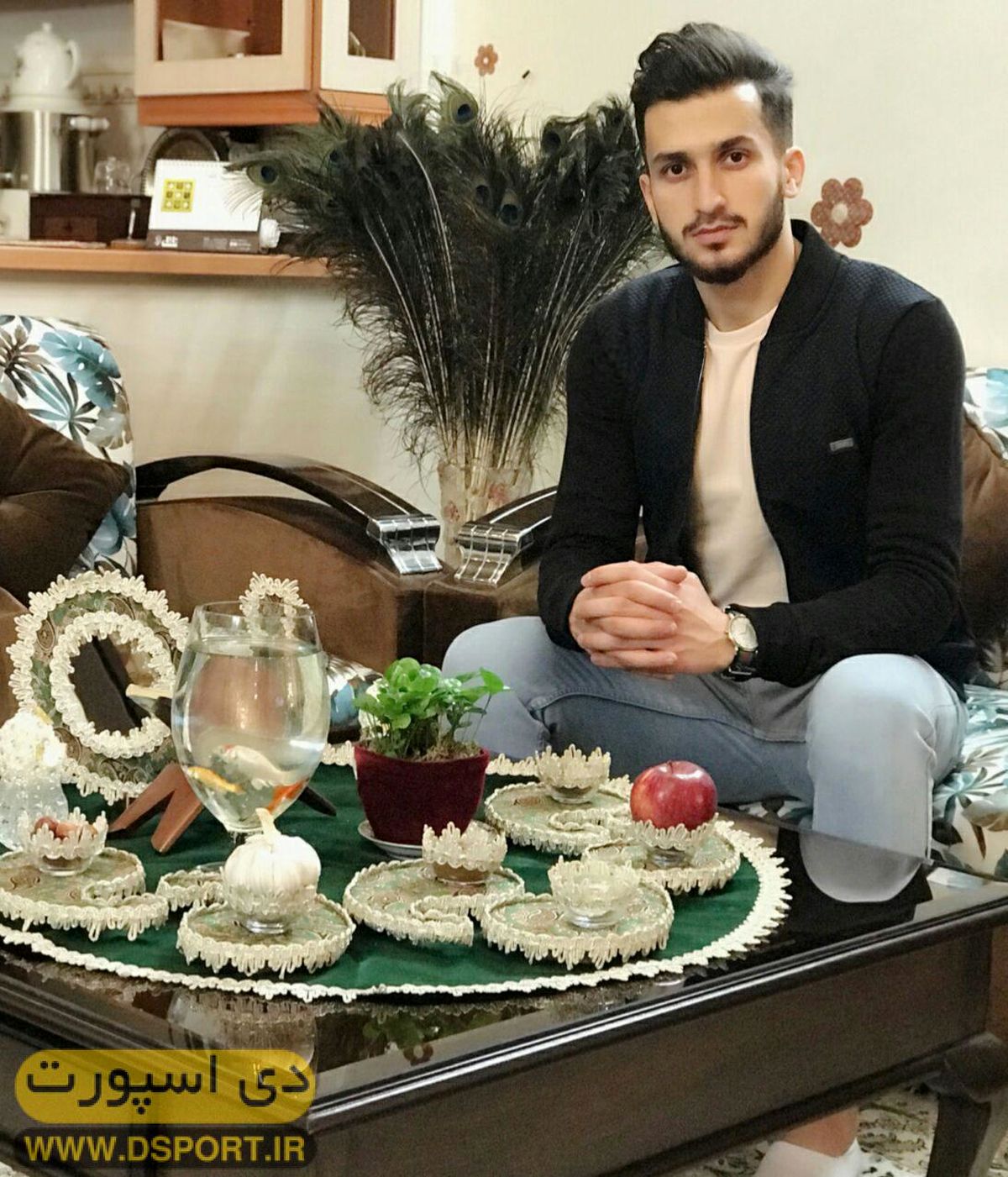 میرایی : علی کریمی الگوی فوتبالیم است