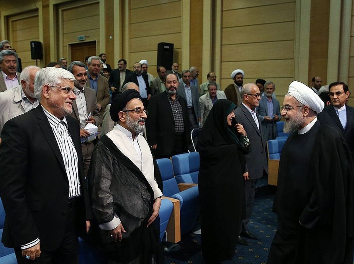 چرا اصلاح‌طلبان بطور مستمر عبور از روحانی را مطرح می‌کنند؟/ آیا روحانی گریه می‌کند؟
