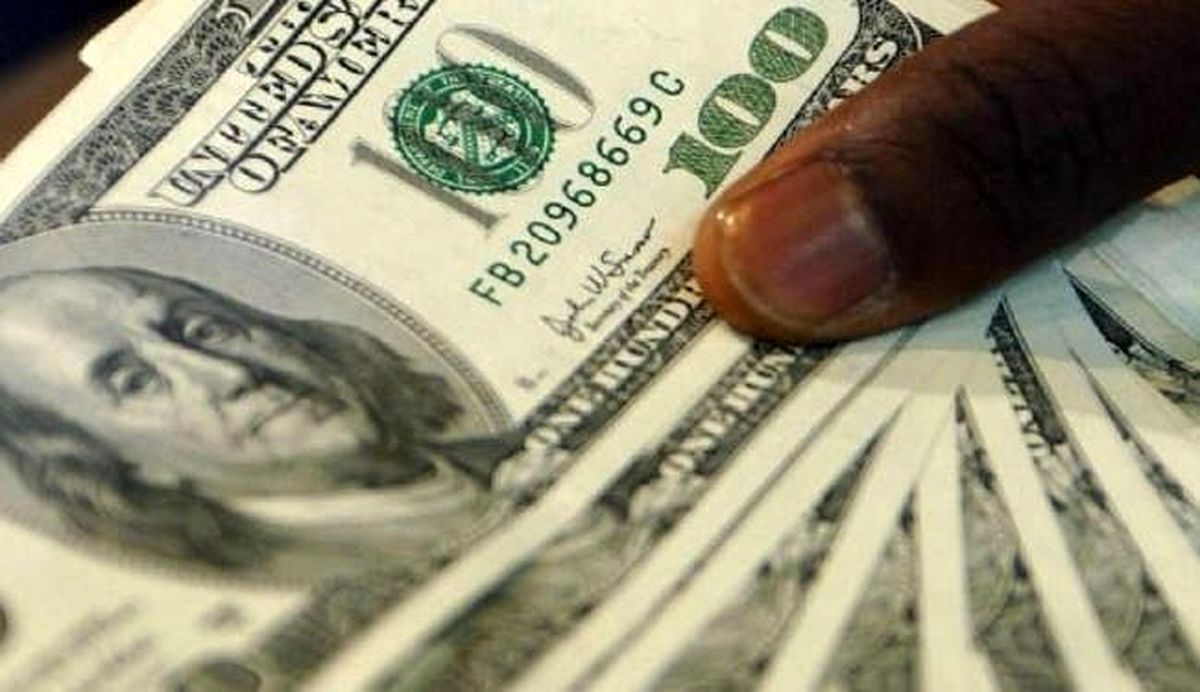 دلار به کانال ۳۰۰۰ تومان برگشت