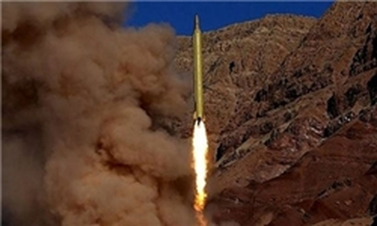 ایران با تقویت برنامه موشکی به تحریم‌های آمریکا پاسخ داد