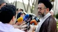 وزیر اطلاعات به عیادت اکبر فرامرزی رفت
