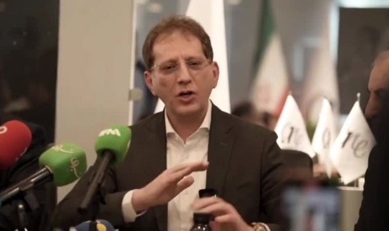 افشاگری تکان‌دهنده بابک زنجانی درباره قیمت دلار : مقصر گرانی بانک مرکزی است ، نه مکانیسم ماشه !