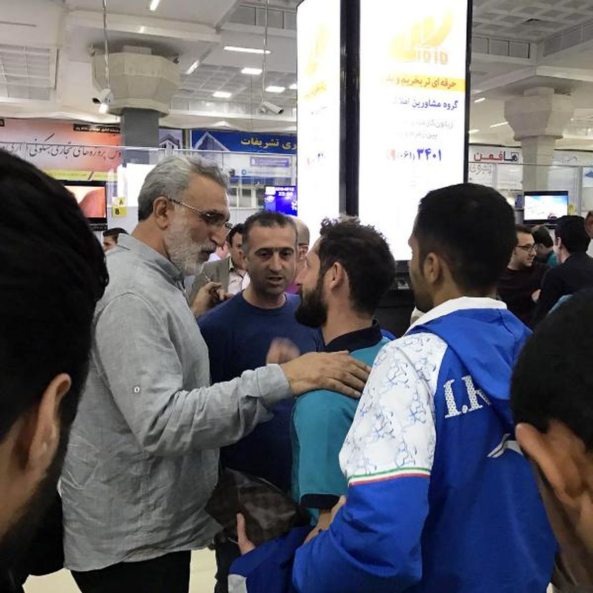 استعفای فرکی صبح شنبه بررسی می‌شود 