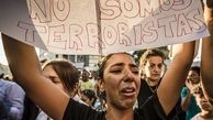 مسلمانان همراه با قربانیان حمله بارسلونا + تصاویر