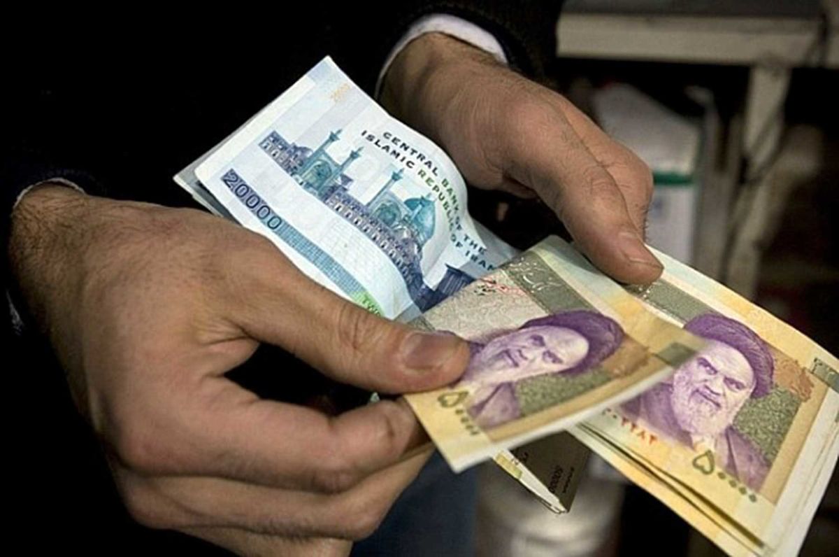 افزایش کمتر از تورم دستمزدها/ کوتاهی‌های عجیب و غریب در پرداخت حقوق کارگران