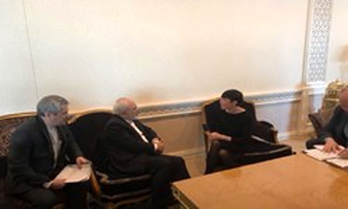 ظریف با همتای نروژی خود دیدارو گفت‌وگو کرد