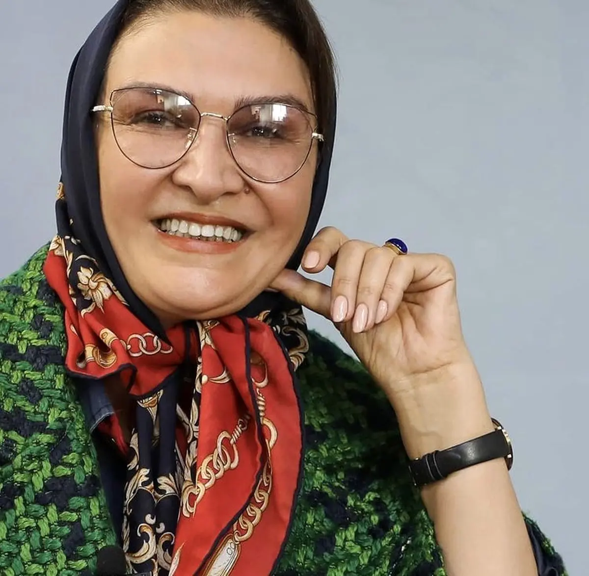 ظاهر جدید مینا نوروزی + عکس