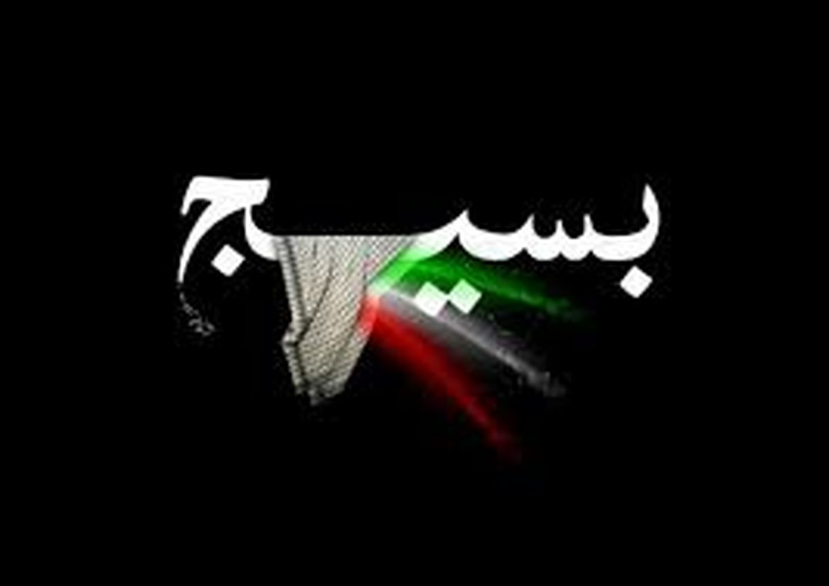  شکل گیری و تاثیر نیروهای مردمی در انقلاب به روایت بنیانگذار انقلاب و رهبر انقلاب