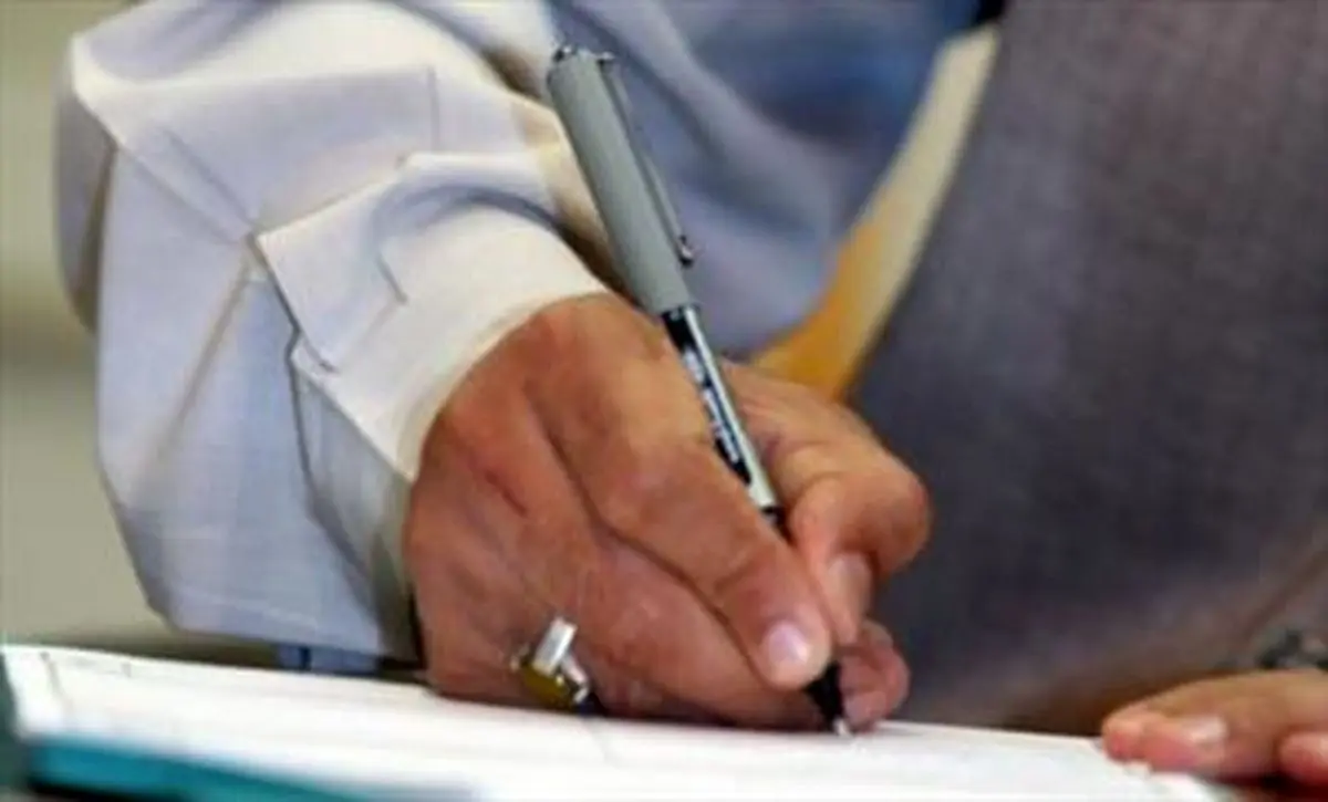 دستور مکتوب احمدی نژاد برای بازگشایی هر چه سریع‌تر خانه سینما