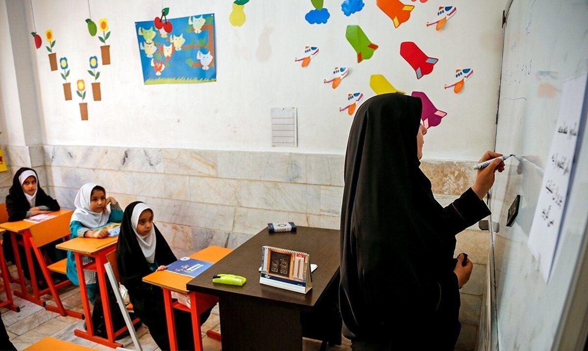 مدارس تهران فردا ۱۵ بهمن هم تعطیل هستند ؟